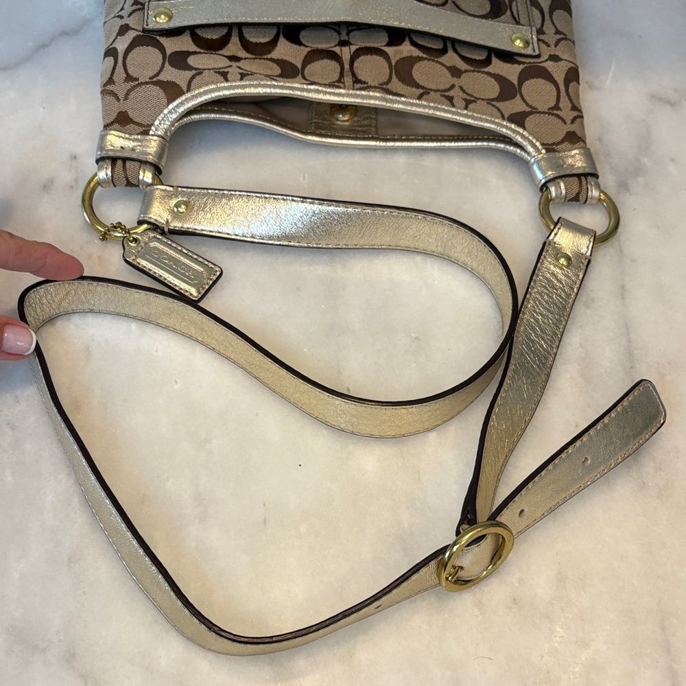Coach Crossbody Purse Handbag Penelope Jacquard Signature Logo Hippie Bag - Picture 15 of 15